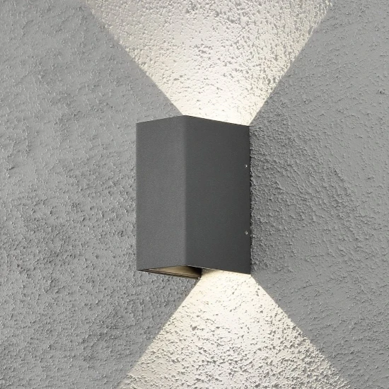 LED Wandleuchte Mit Einstellbarem Lichtaustritt 1 LED Wandleuchte Mit Einstellbarem Lichtaustritt